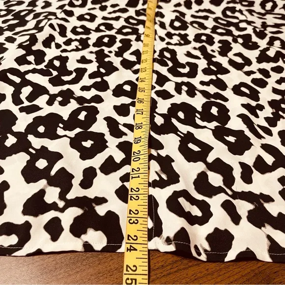 LOFT Black and White Leopard Print Balloon Sleeve Top - Picture 9 of 9